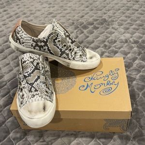 Women’s Shoes